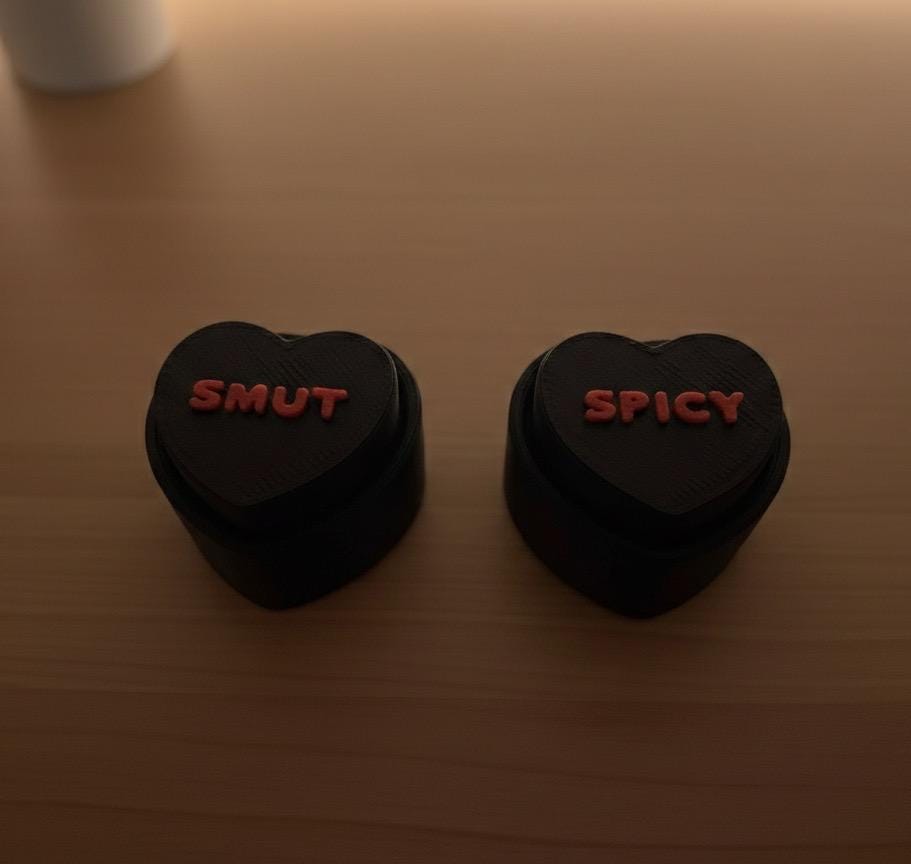 Build your own fidget clicker keychain